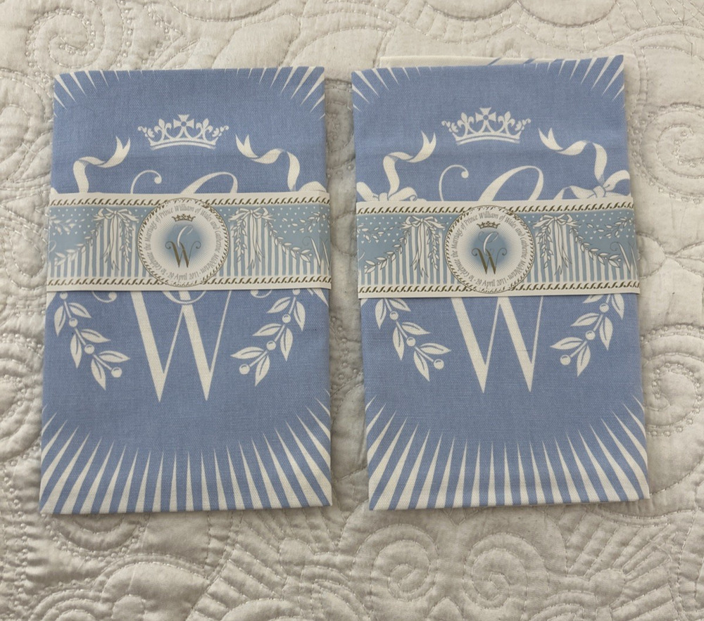 Set of 2 ROYAL WEDDING Blue & White TEA TOWEL WILL & KATE 2011
